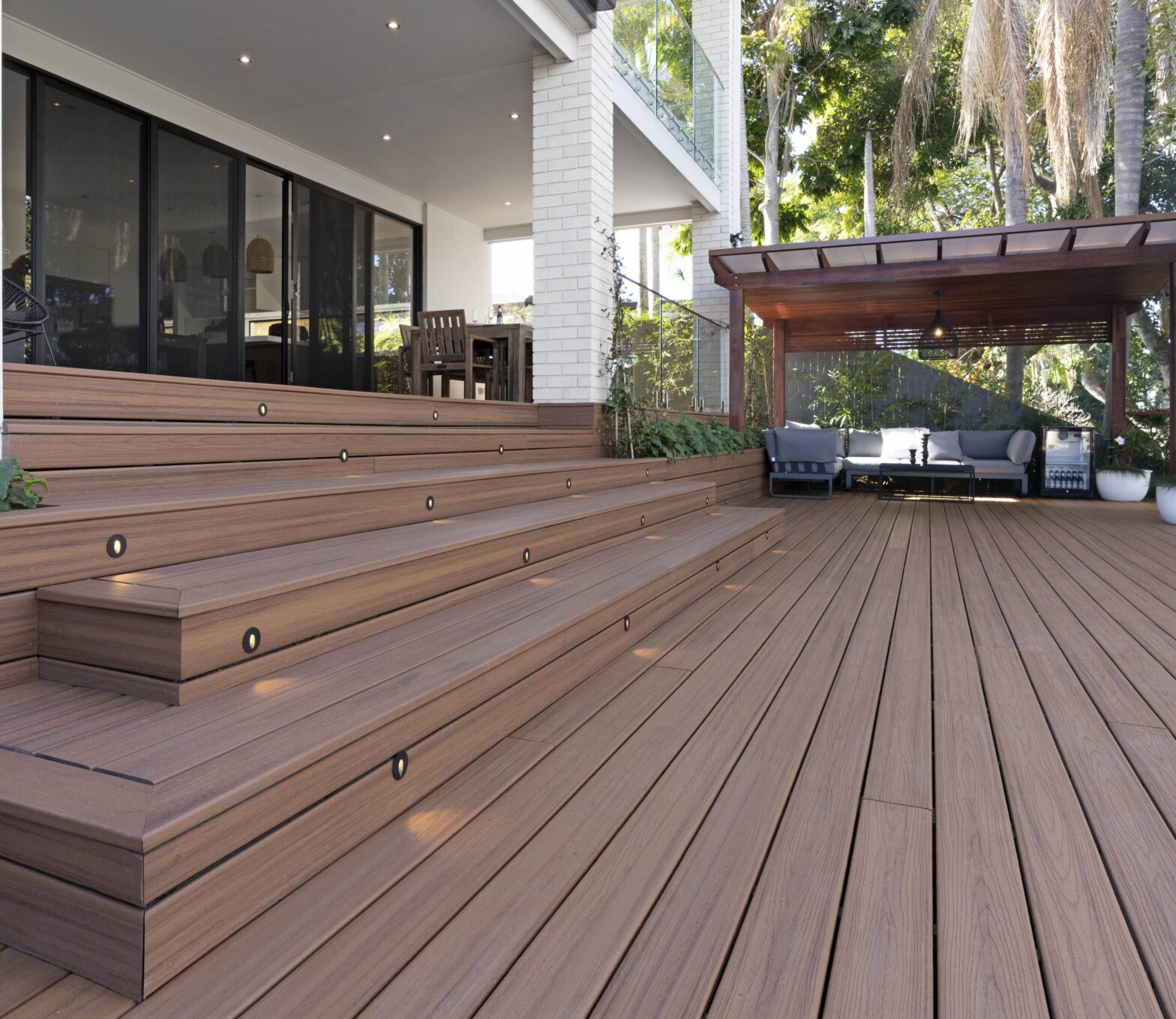 Photo of a composite deck in Sarasota FL